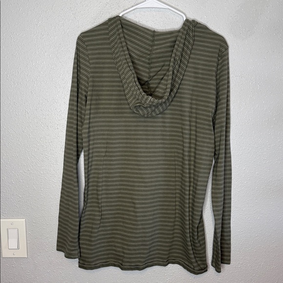 Life Is Good Women's Green Long Sleeve Hooded Stripe Flower Crusher Tee Large - Picture 5 of 5